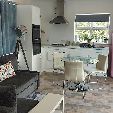Bunlin Heights Self Catering Studio マイルフォード エクステリア 写真