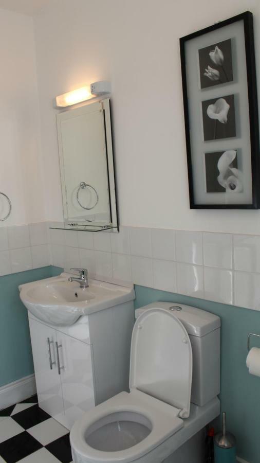 Bunlin Heights Self Catering Studio マイルフォード エクステリア 写真